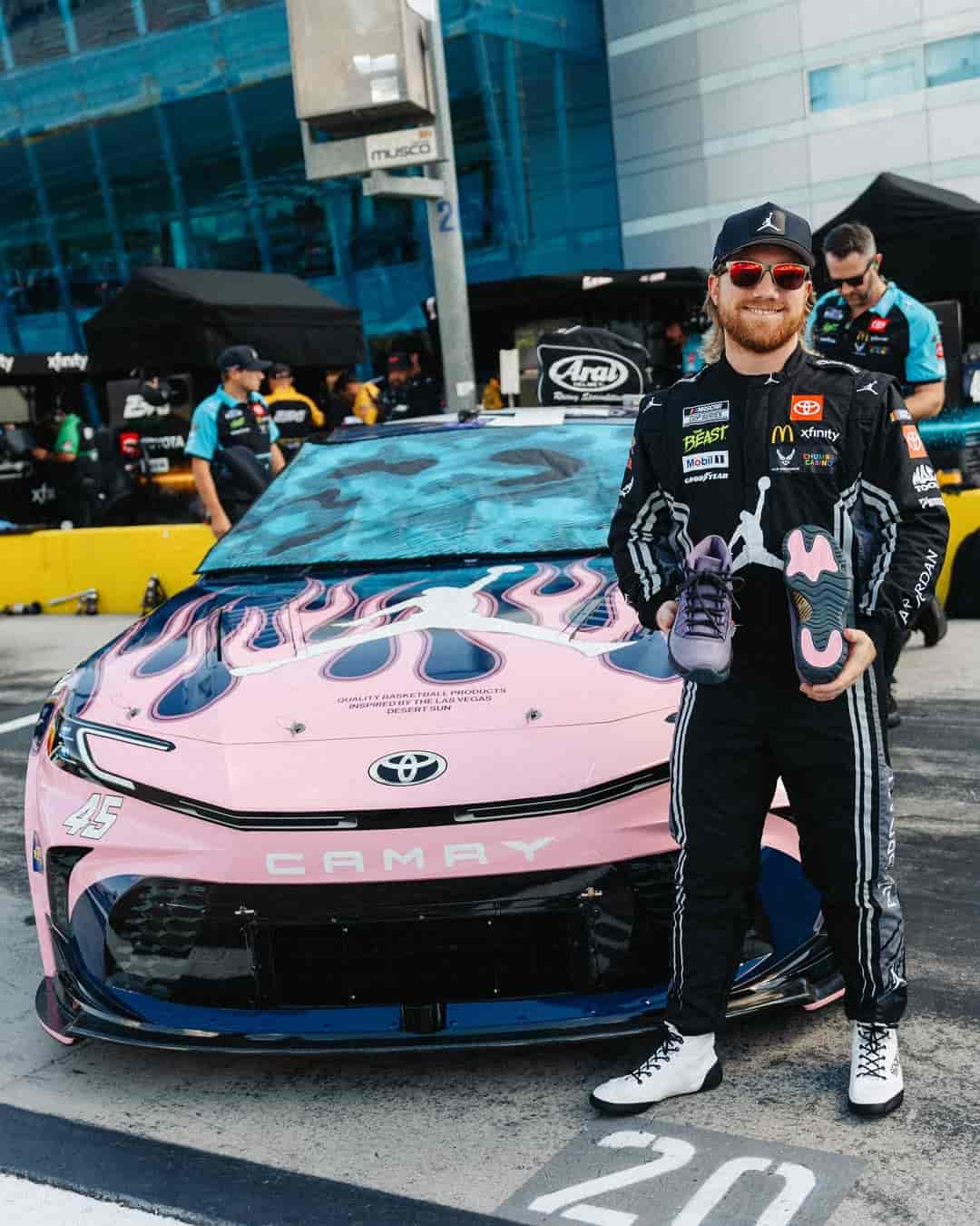 Tyler Rotti Tyler Reddick Biography - QuickBio
