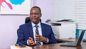 Taiwo Oyedele Biography 